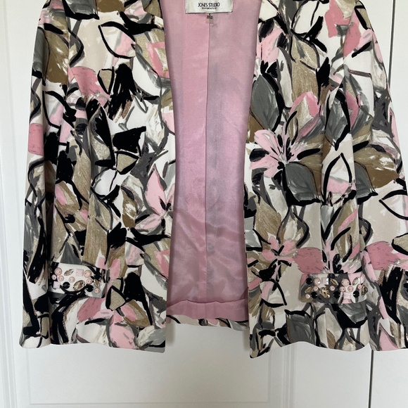 Jones Studio Jackets & Blazers - Jones studio jacket